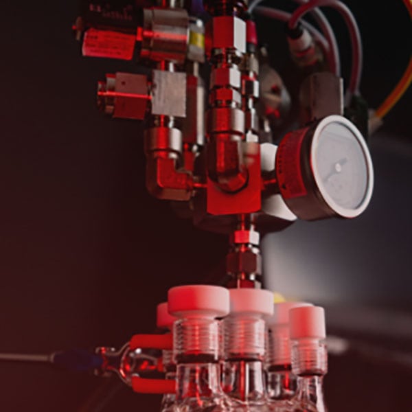 Close up Rosin Reactor dials