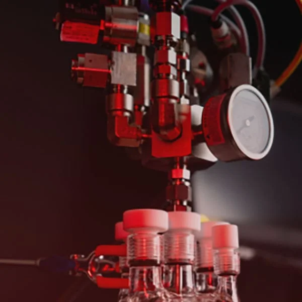 Close up Rosin Reactor dials